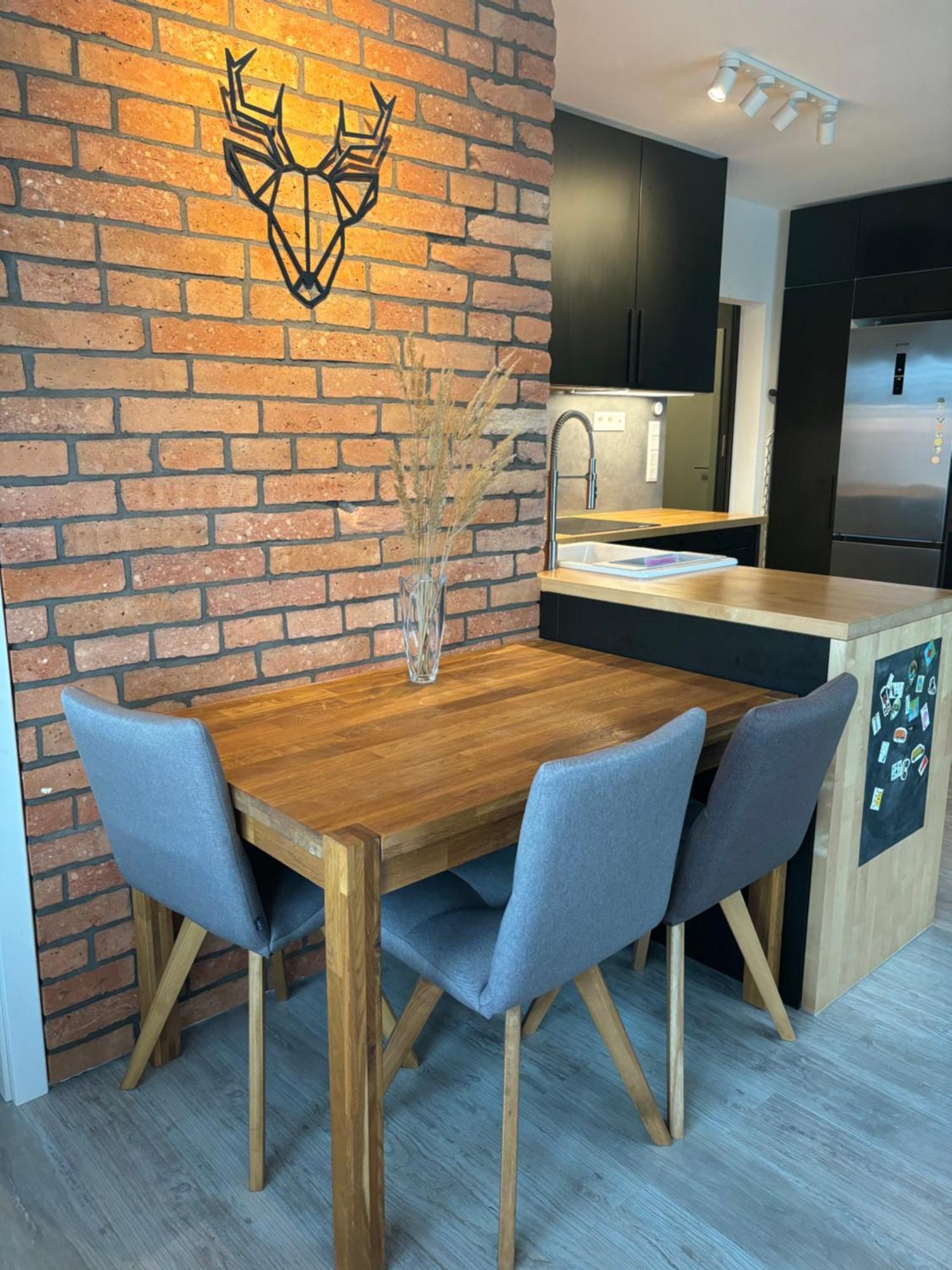 Premiere Apartment Bratislava - Private Parking Екстериор снимка